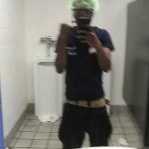 Meet your Posher, Amari